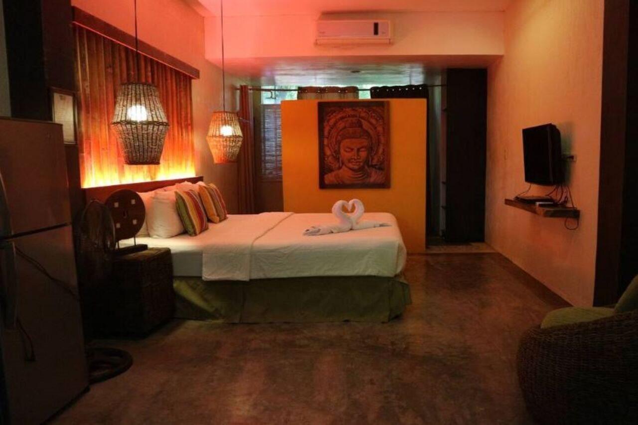 Bale Mi Hotel Balabag  Exterior photo