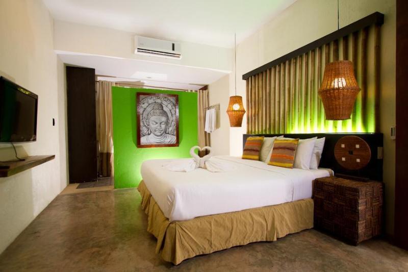 Bale Mi Hotel Balabag  Exterior photo