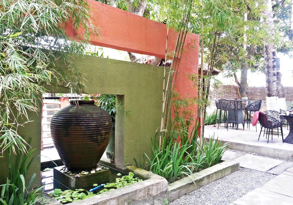 Bale Mi Hotel Balabag  Exterior photo